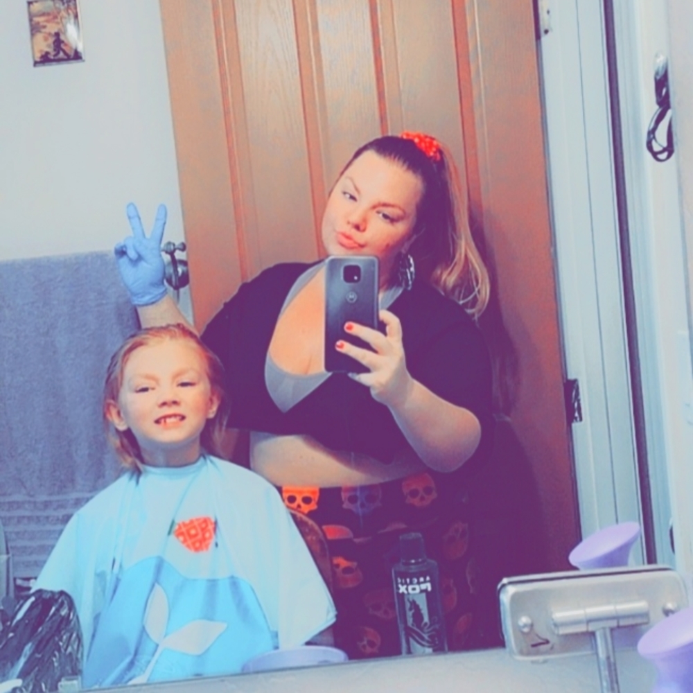 Meet your Posher, Tiffany